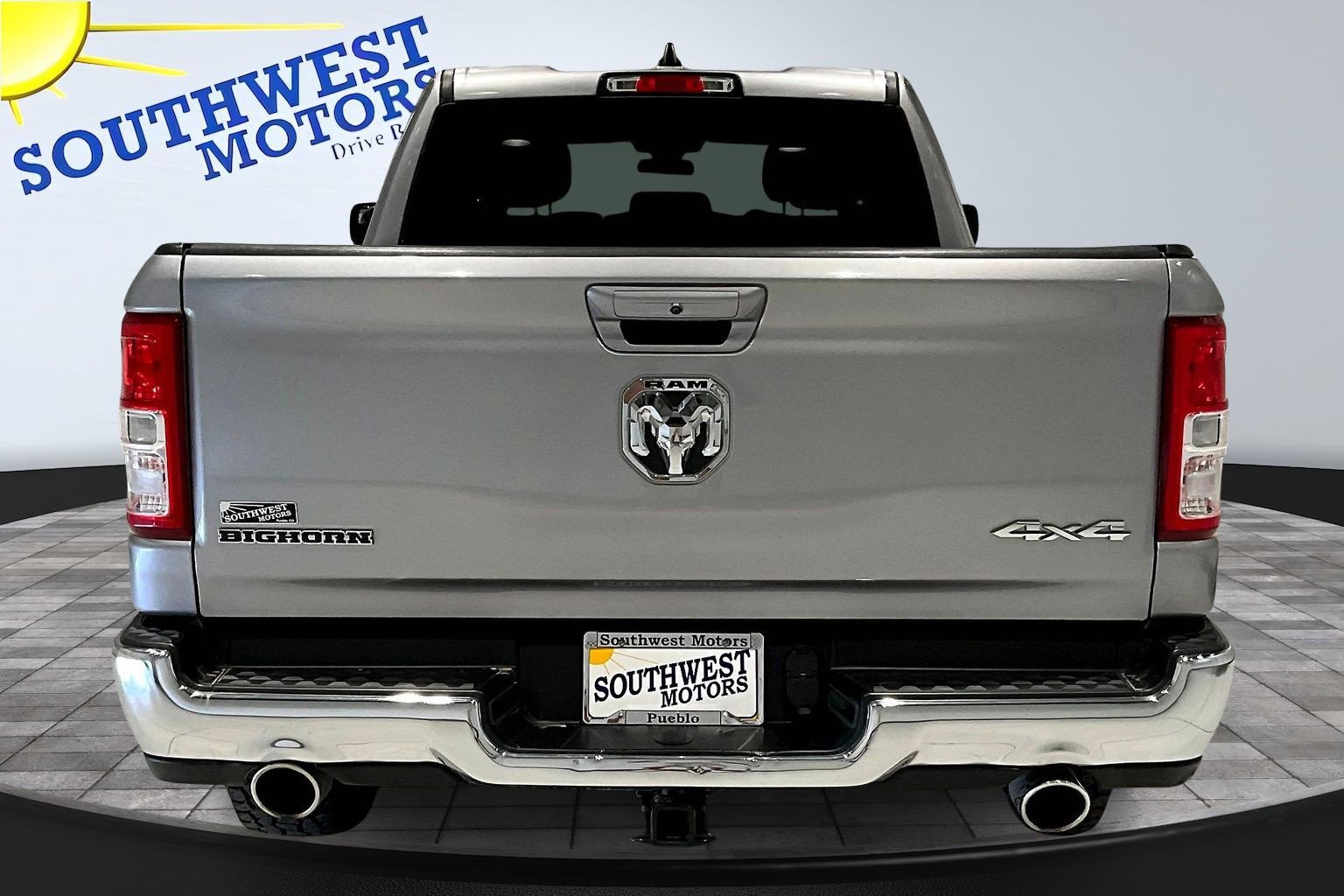 Used 2022 RAM 1500 Big Horn AWD/4WD image 6