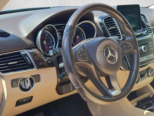 Used 2017 Mercedes-Benz GLE 350 4MATIC image 3