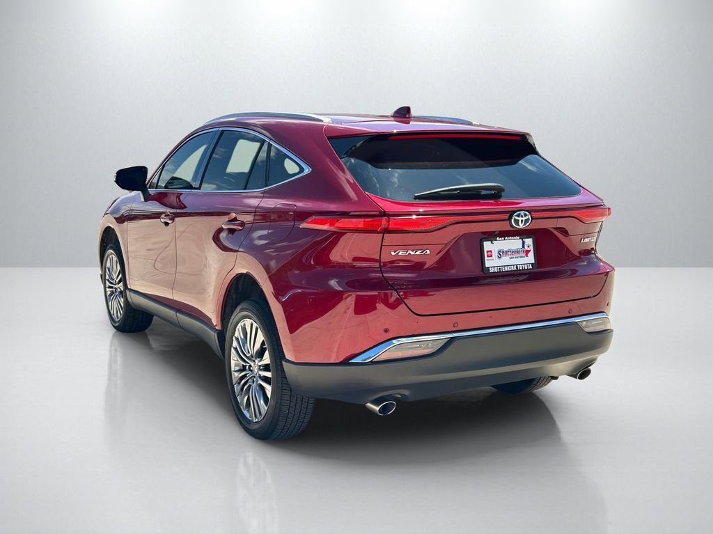 Certified 2024 Toyota Venza Limited AWD/4WD image 7