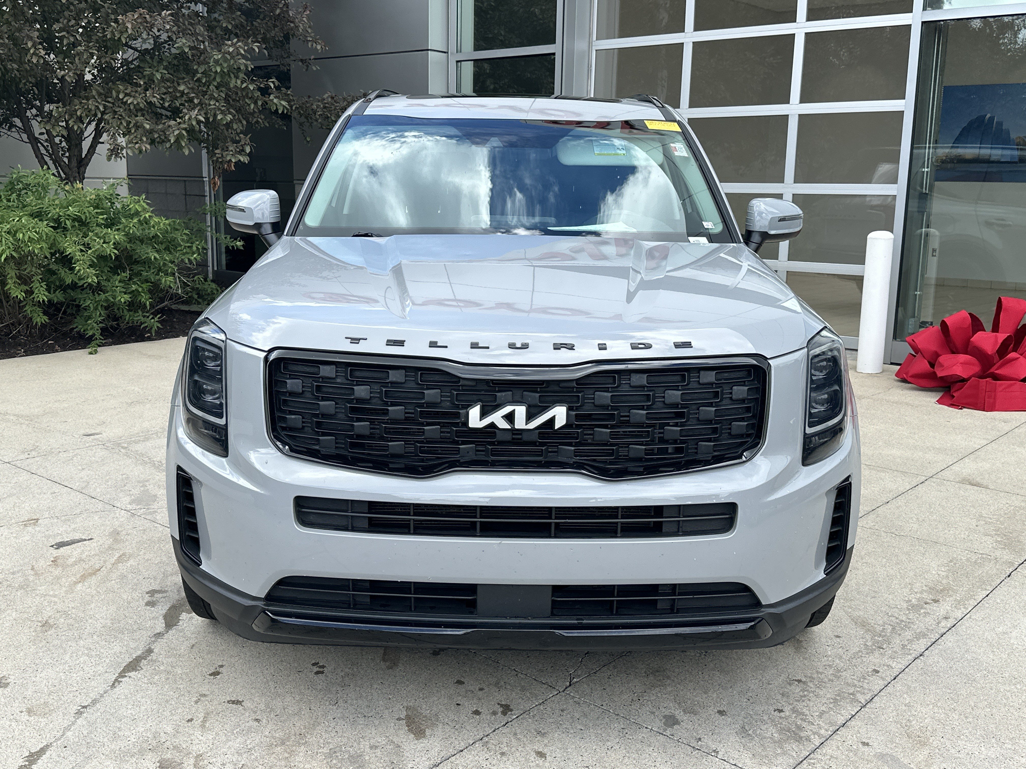 Used 2022 Kia Telluride EX w/ EX Premium Package AWD/4WD image 5
