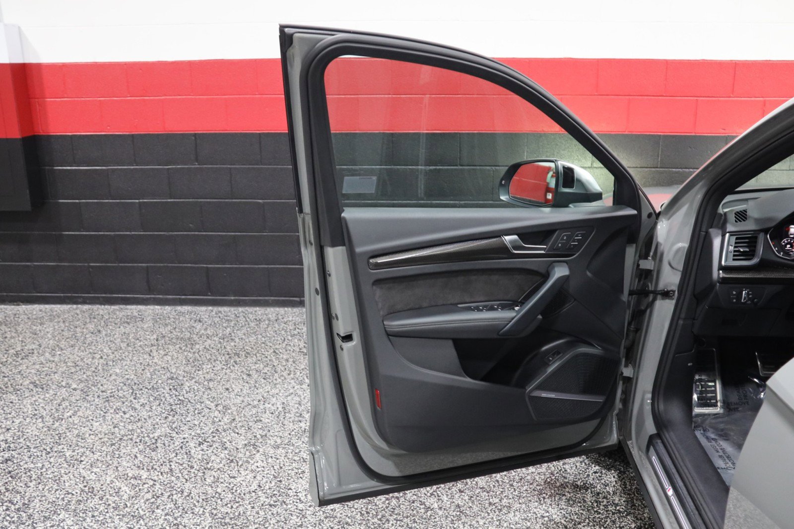 Used 2020 Audi SQ5 Premium Plus image 34