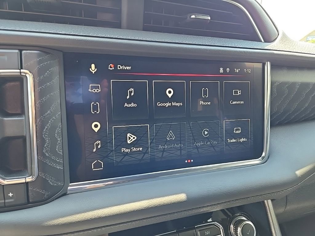 Used 2023 GMC Yukon Denali AWD/4WD image 10