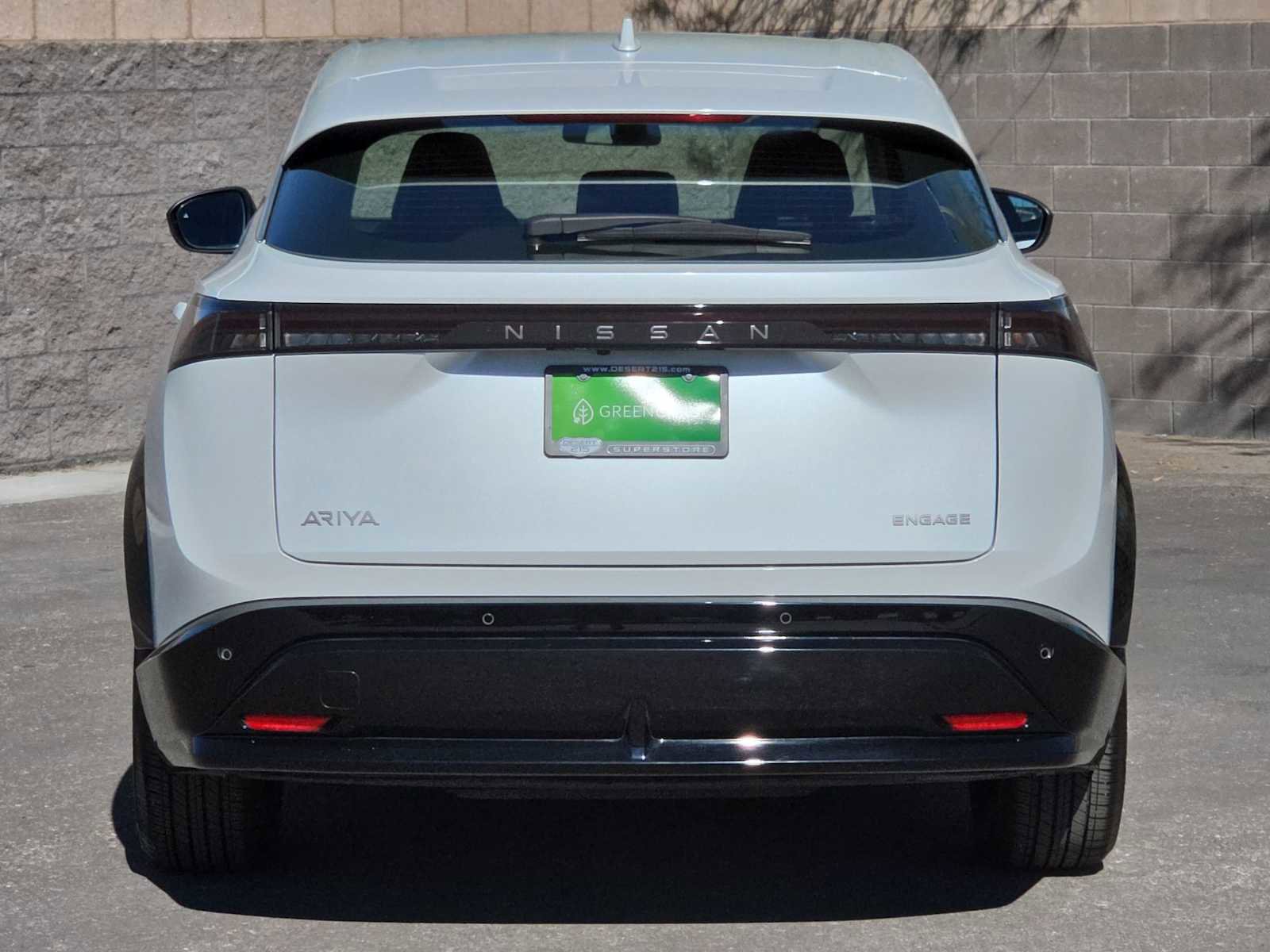 Used 2024 Nissan Ariya FWD image 8