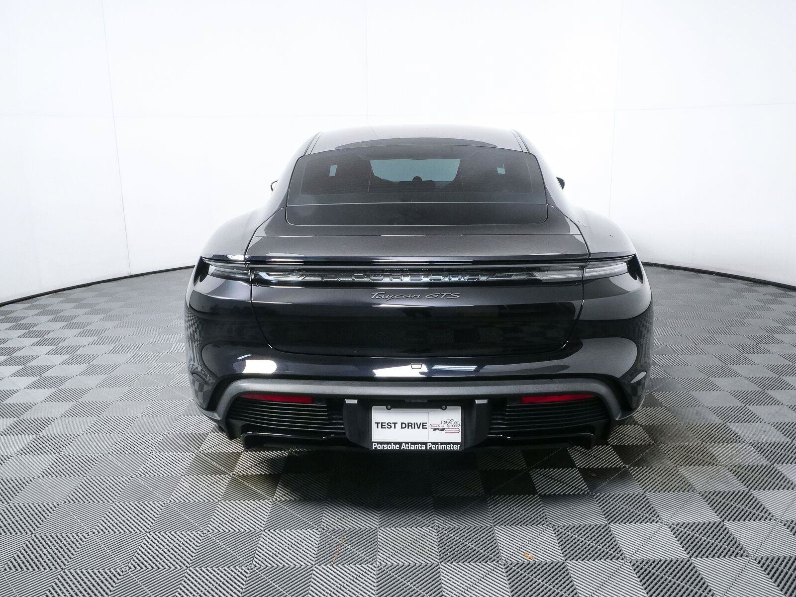 Certified 2025 Porsche Taycan GTS AWD/4WD image 31