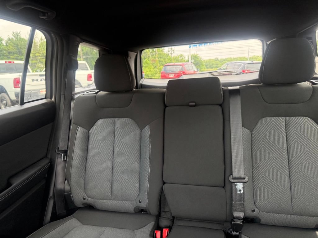 New 2026 Jeep Cherokee Laredo AWD/4WD image 28