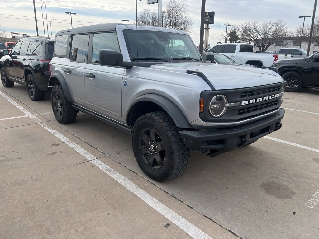 Used 2023 Ford Bronco Black Diamond image 1