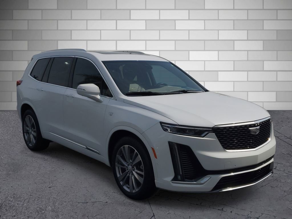 Certified 2024 Cadillac XT6 Premium Luxury w/ Platinum Package image 7