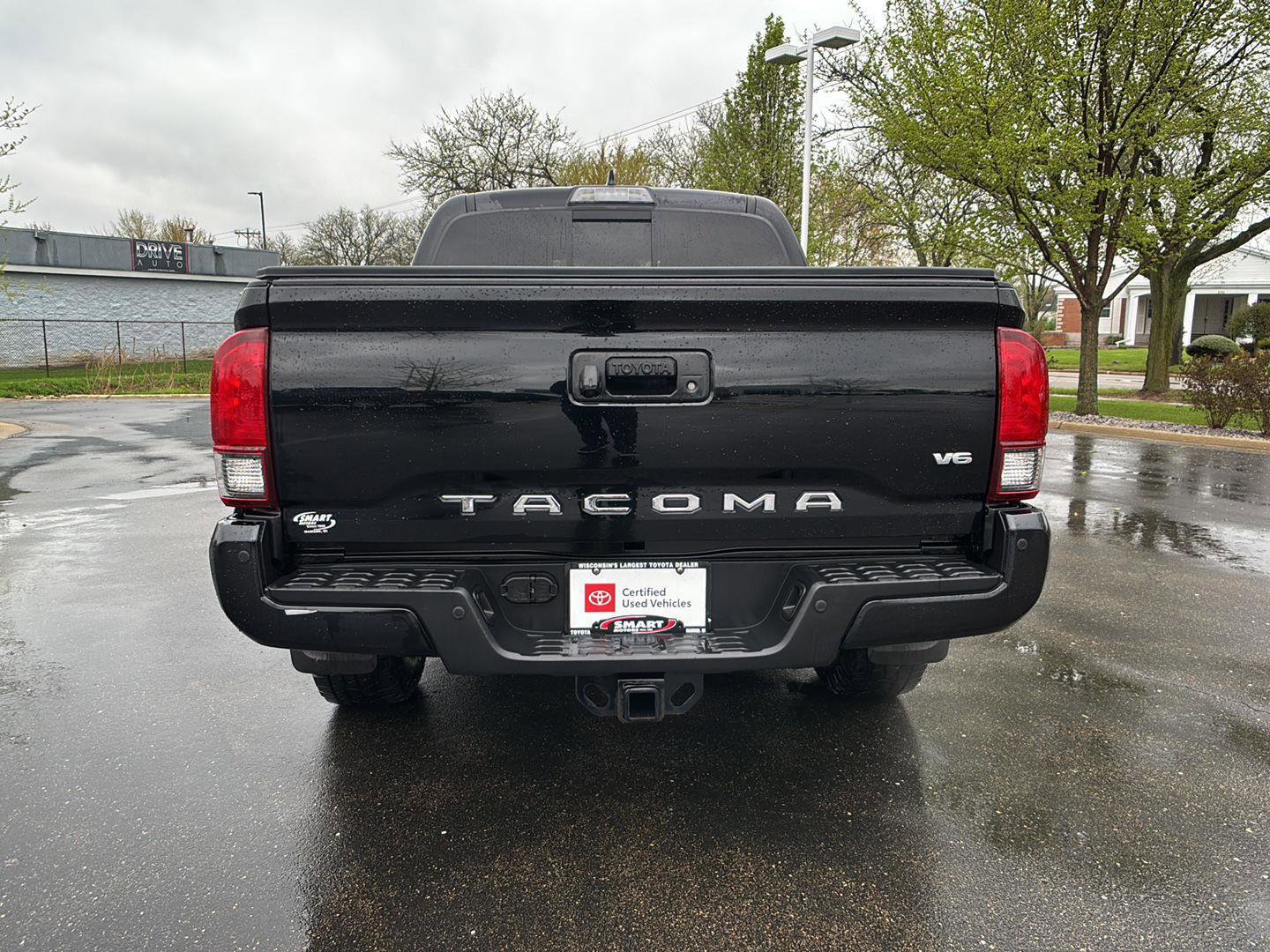 Used 2019 Toyota Tacoma TRD Off-Road AWD/4WD image 12