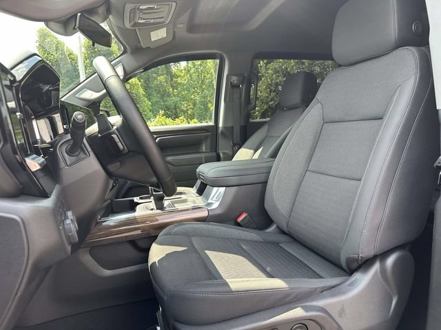 Used 2025 Chevrolet Silverado 1500 LT Trail Boss w/ Dark Appearance Package AWD/4WD image 22