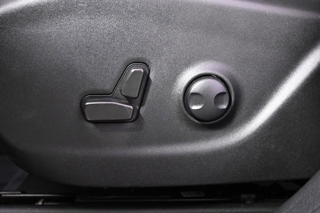 Used 2022 Jeep Cherokee Trailhawk w/ Sound & Nav Group image 13