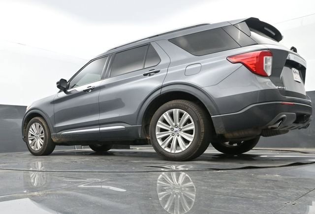 Used 2022 Ford Explorer Limited w/ Equipment Group 301A RWD image 10