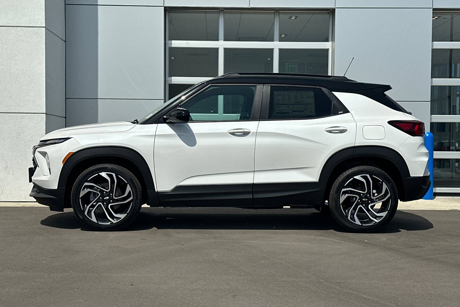 New 2026 Chevrolet TrailBlazer RS w/ Convenience Package FWD image 7