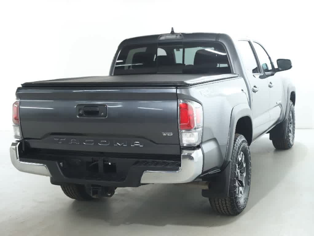 Certified 2022 Toyota Tacoma TRD Off-Road AWD/4WD image 44