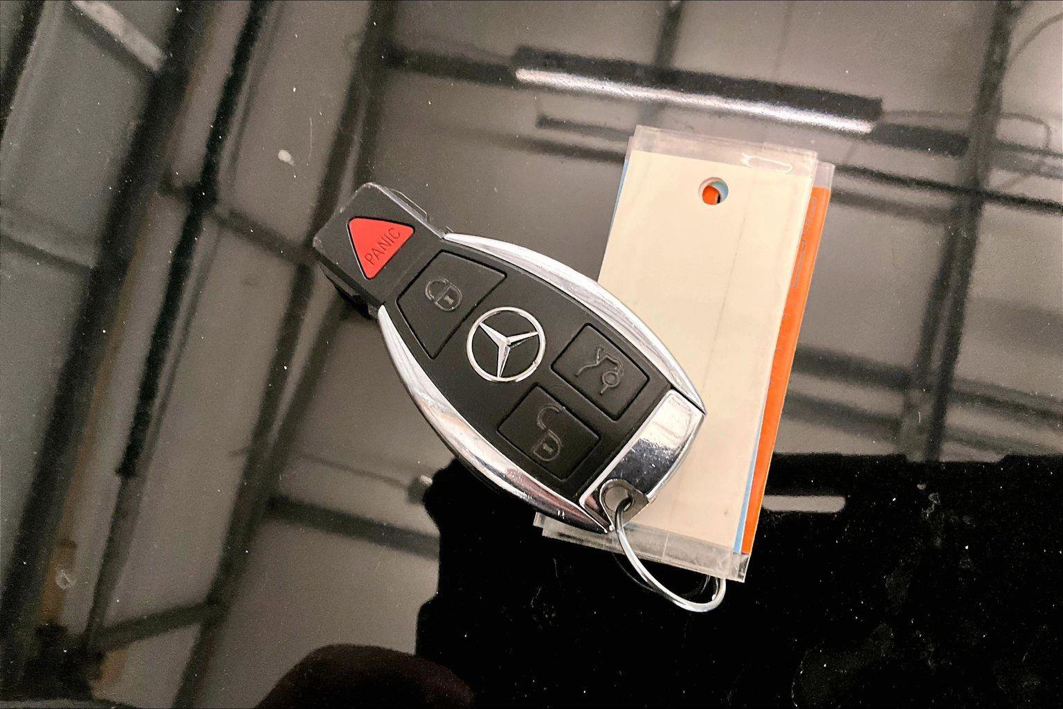 Used 2015 Mercedes-Benz GLK 350 4MATIC image 10