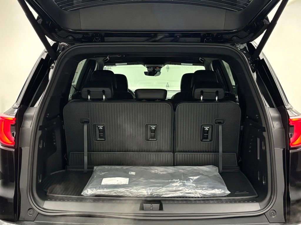 New 2026 GMC Acadia Elevation w/ Elevation Premium Package image 10