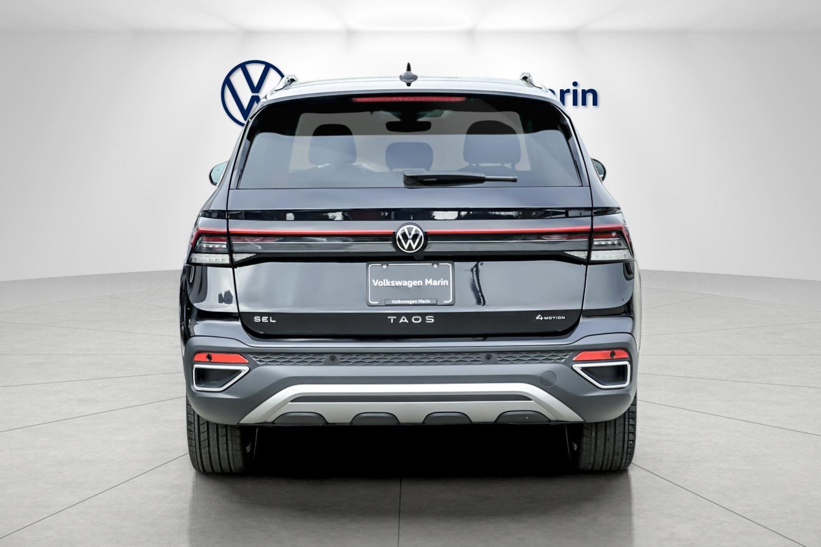 New 2026 Volkswagen Taos SEL image 4