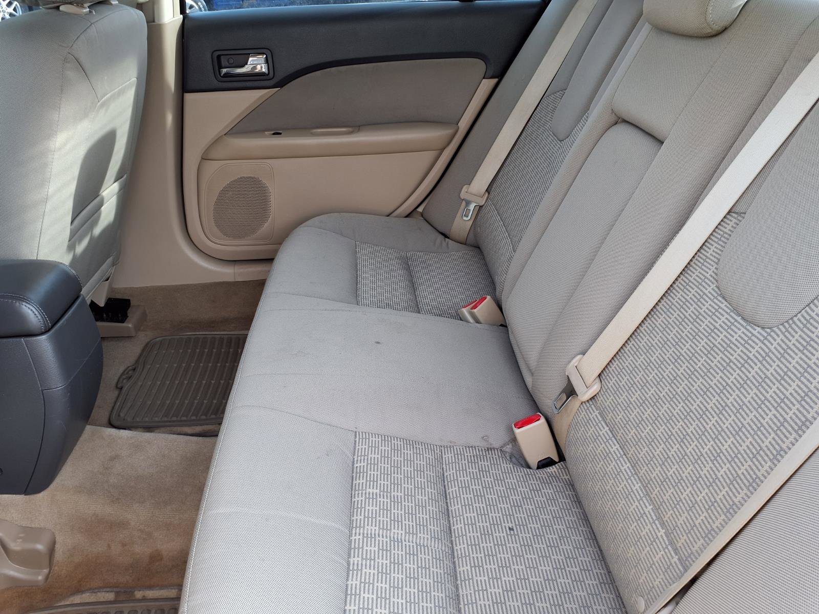 Used 2012 Ford Fusion SE FWD image 6
