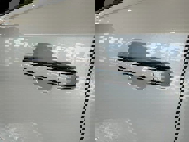 New 2026 Lexus TX 500h AWD image 12