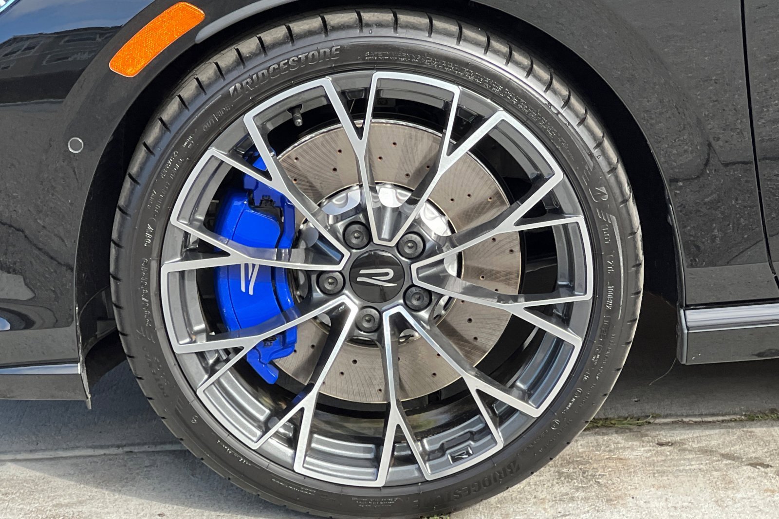 New 2025 Volkswagen Golf image 26