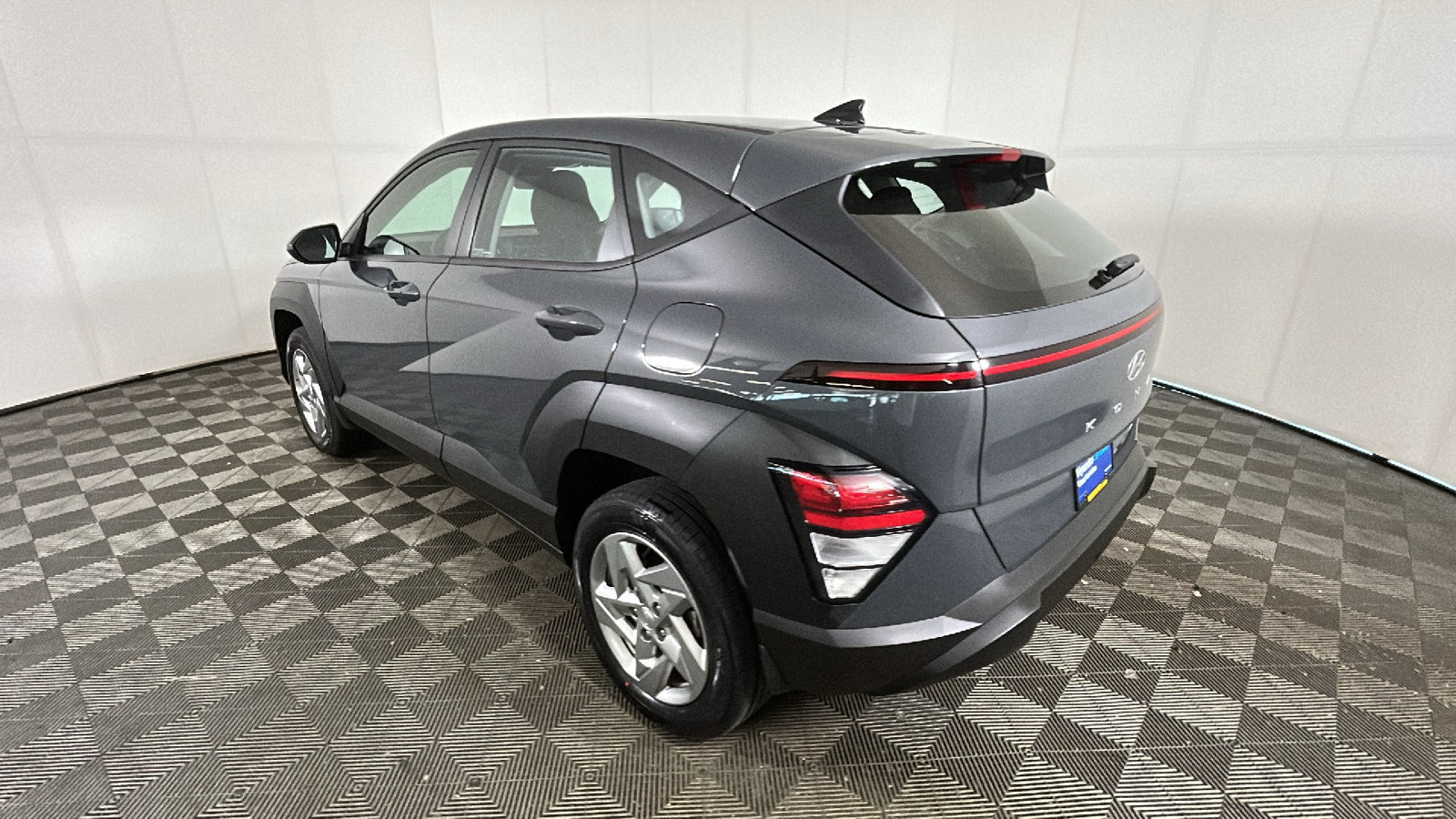 Certified 2024 Hyundai Kona SE AWD/4WD image 5