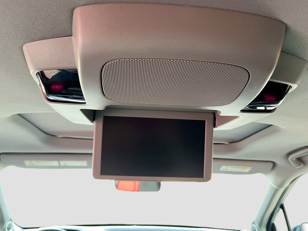 Used 2022 Honda Pilot Elite image 27