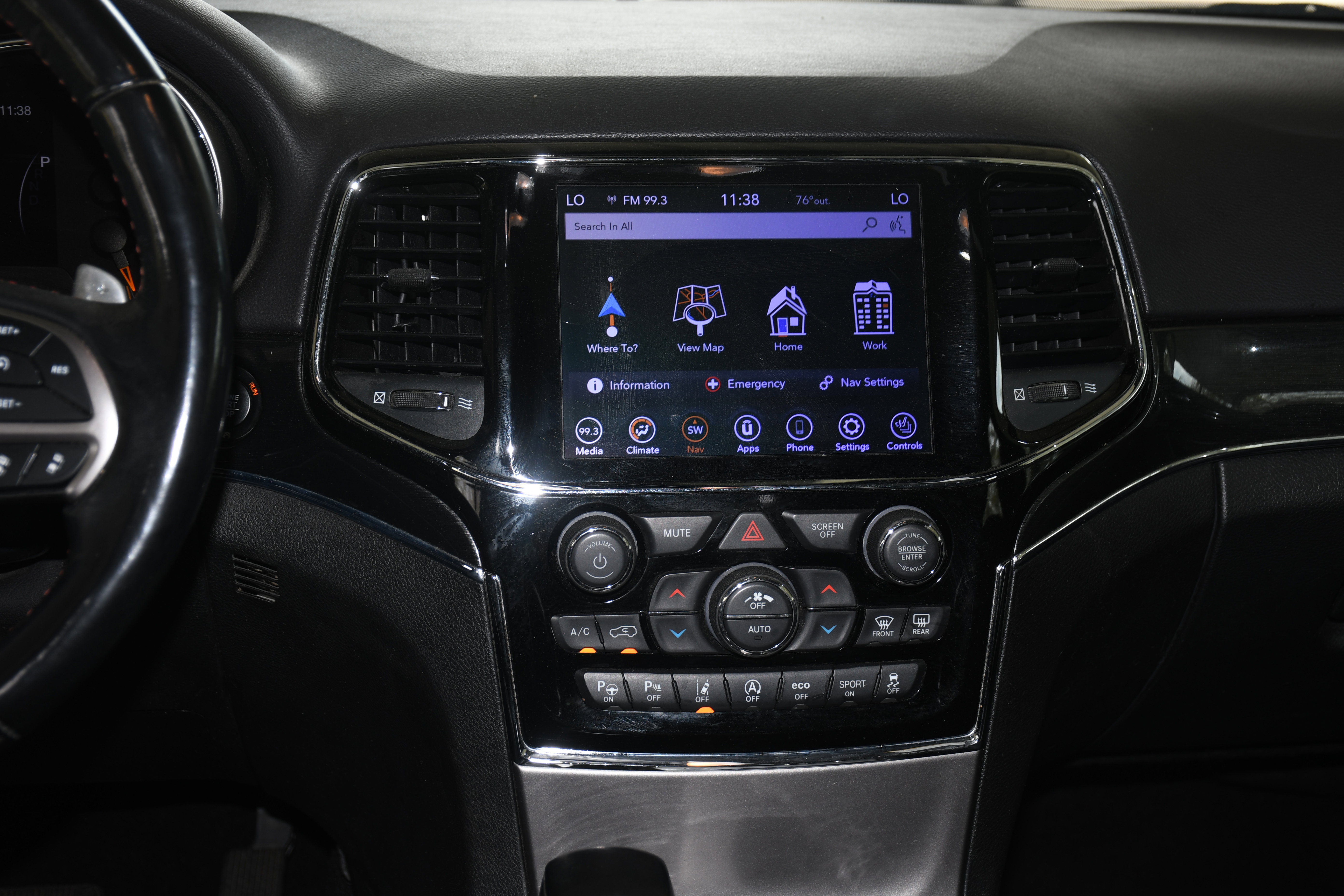 Used 2020 Jeep Grand Cherokee Trailhawk w/ Trailhawk Luxury Group image 20