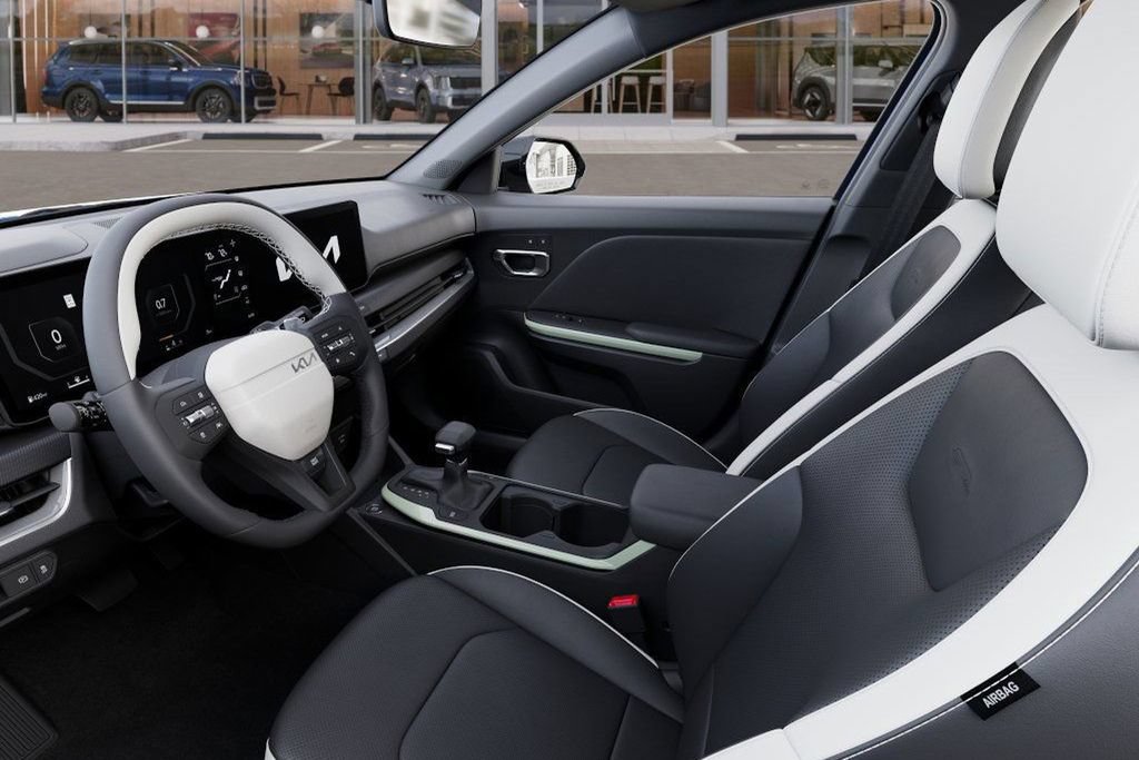 New 2026 Kia K4 GT-Line w/ GT-Line Premium Package FWD image 17