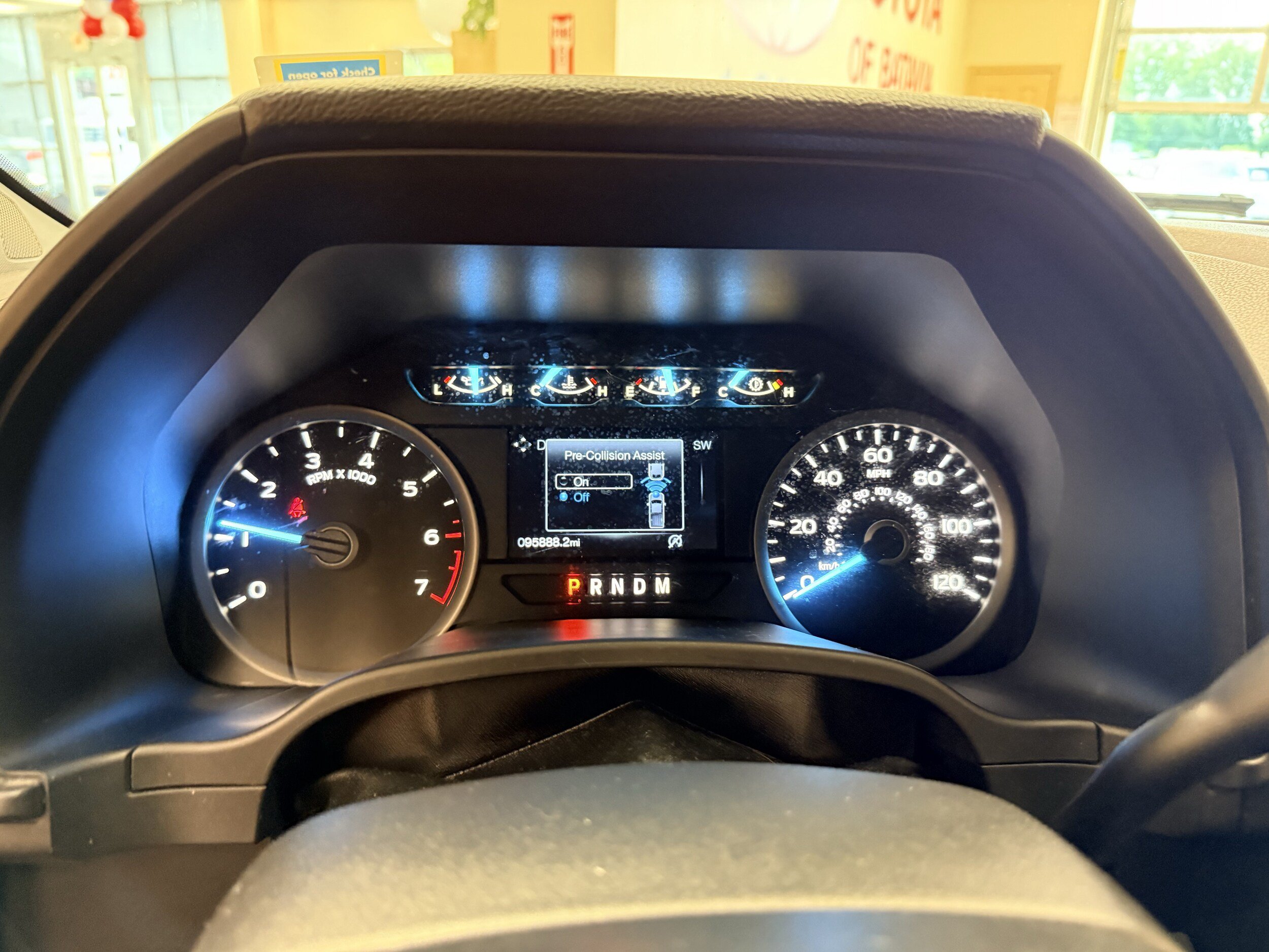 Used 2019 Ford F150 XLT w/ Equipment Group 302A Luxury AWD/4WD image 25