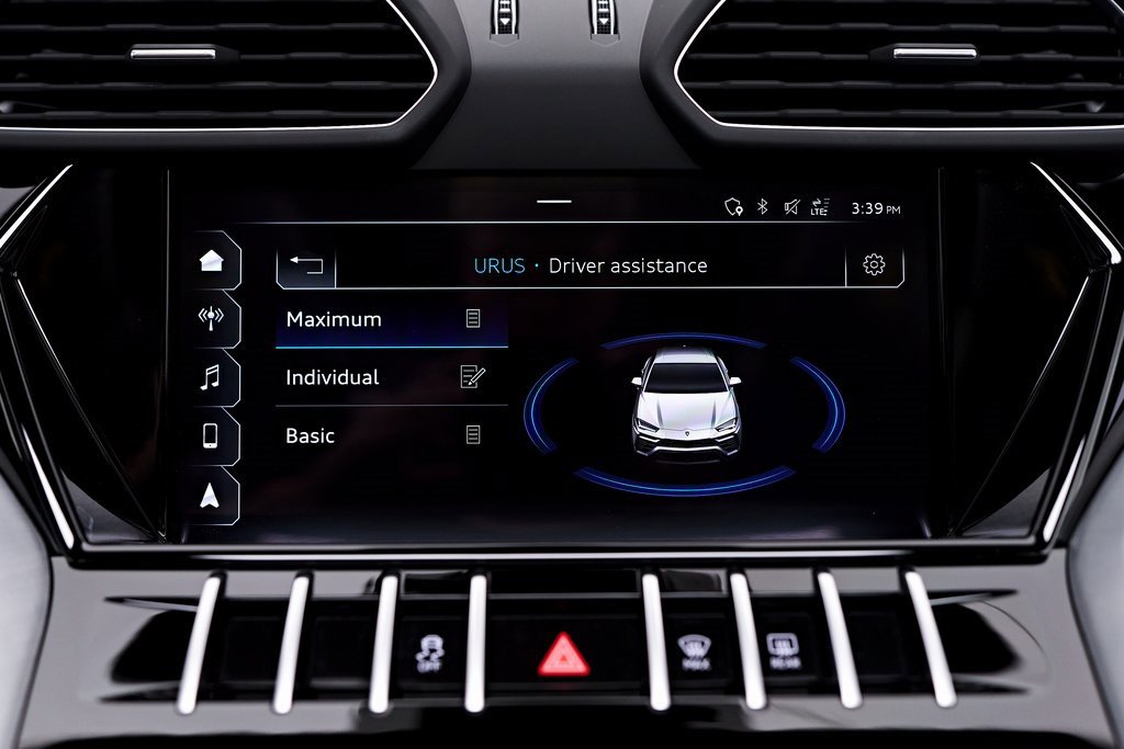 Used 2021 Lamborghini Urus image 84