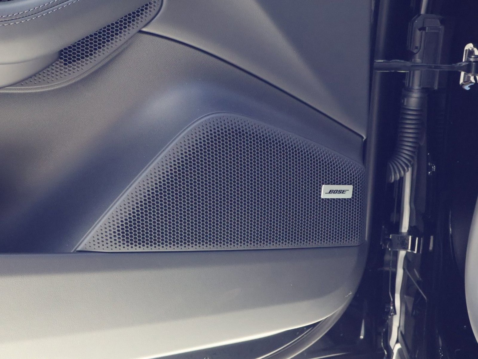 New 2026 Porsche Macan Electric image 14