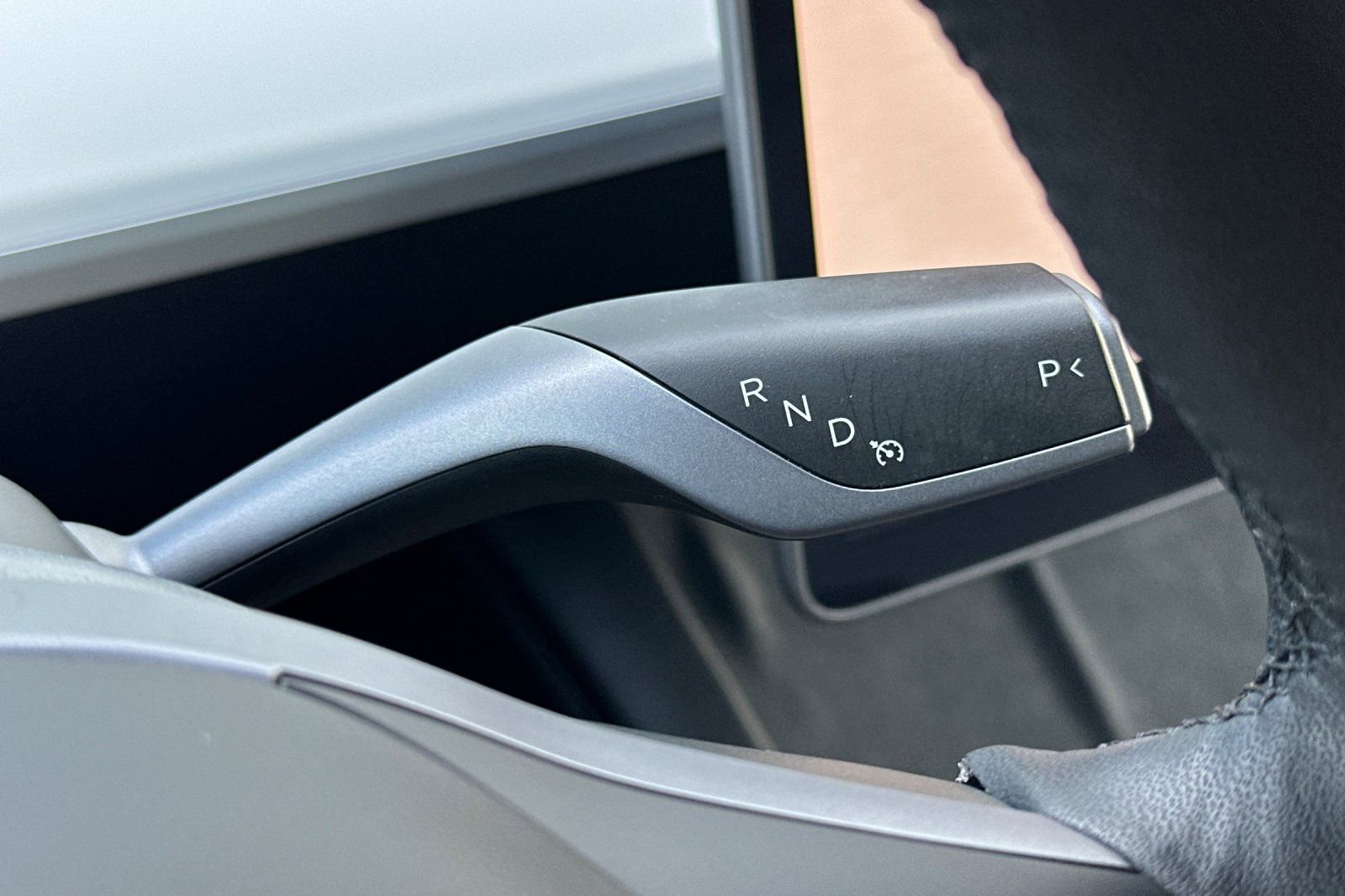 Used 2025 Tesla Model Y Long Range image 29