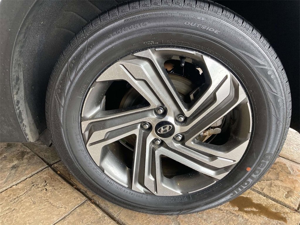 Used 2021 Hyundai Santa Fe SEL w/ Convenience + Premium Package image 7