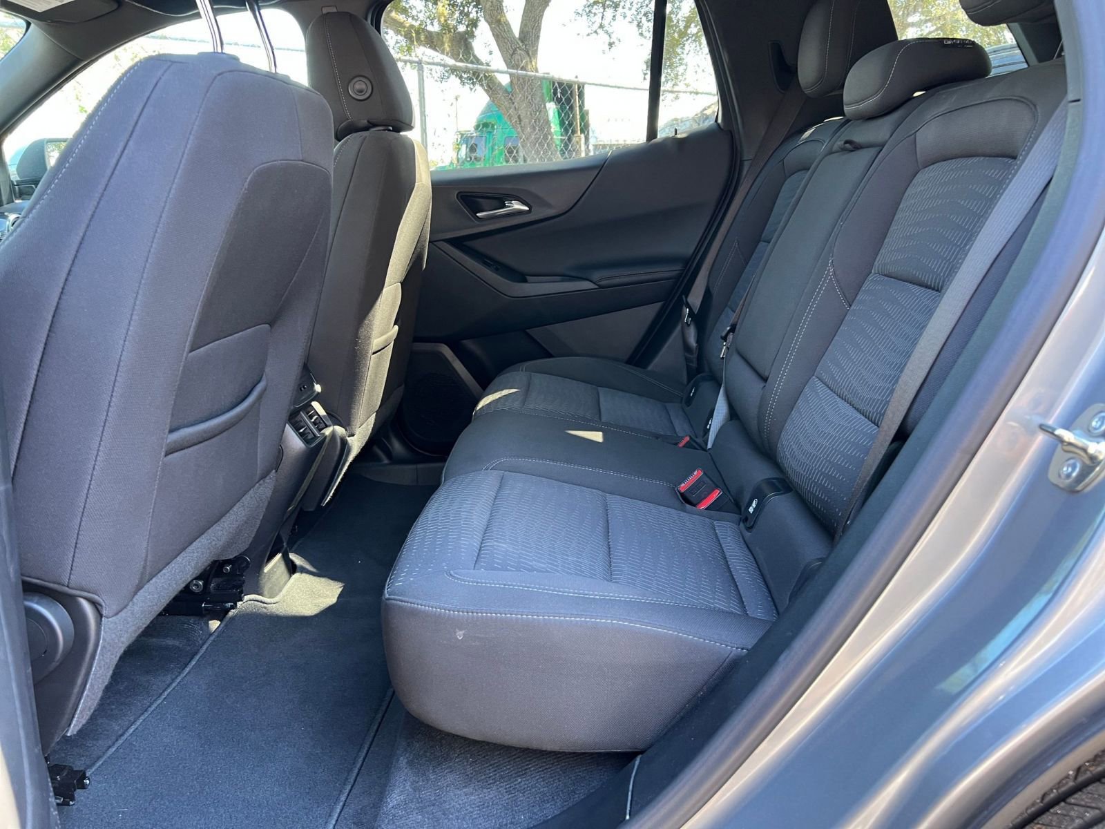 Used 2025 Chevrolet Equinox LT image 20