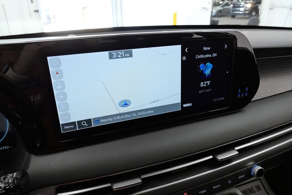 Used 2024 Hyundai Palisade Limited AWD/4WD image 30