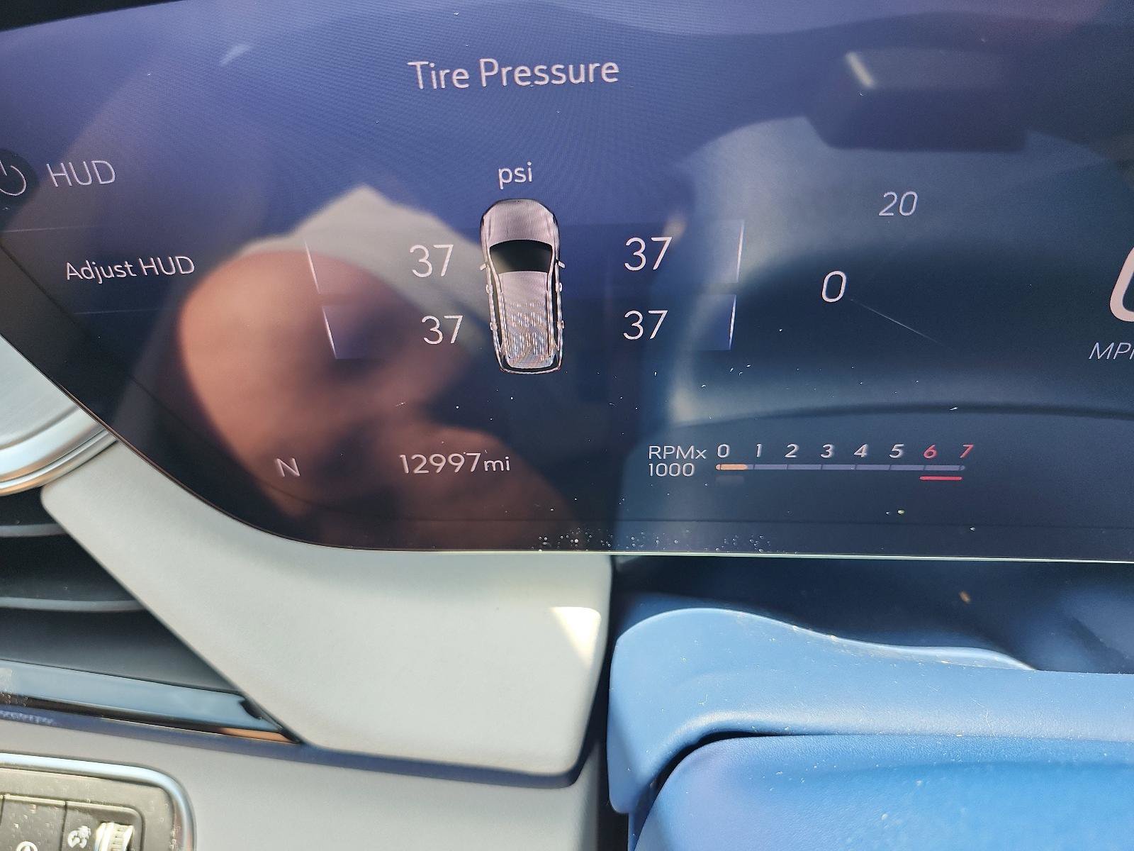 Used 2025 Buick Enclave Avenir w/ Super Cruise Package FWD image 22