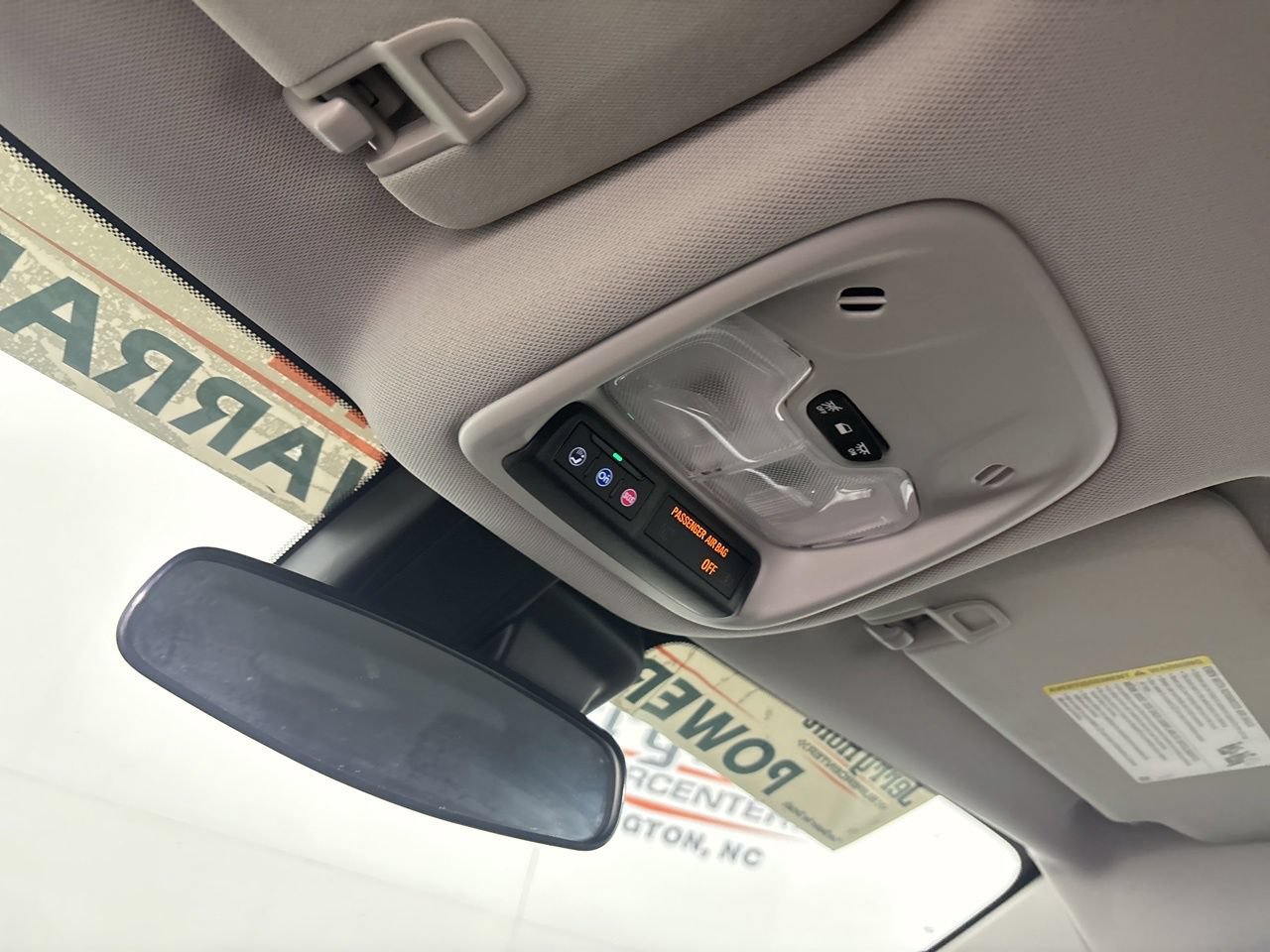 Used 2025 Chevrolet TrailBlazer LT AWD/4WD image 18