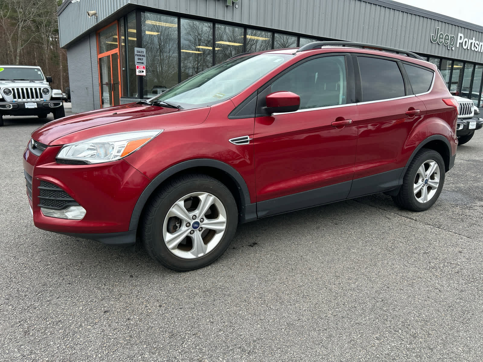 Used 2014 Ford Escape SE w/ Equipment Group 201A image 7
