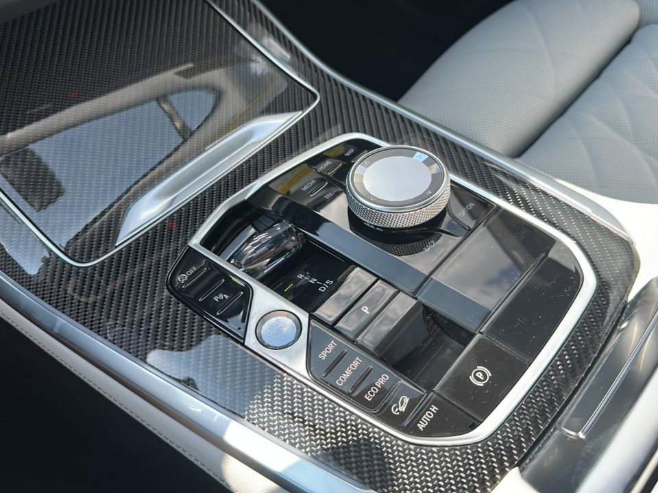 New 2026 BMW X5 M60i AWD/4WD image 25