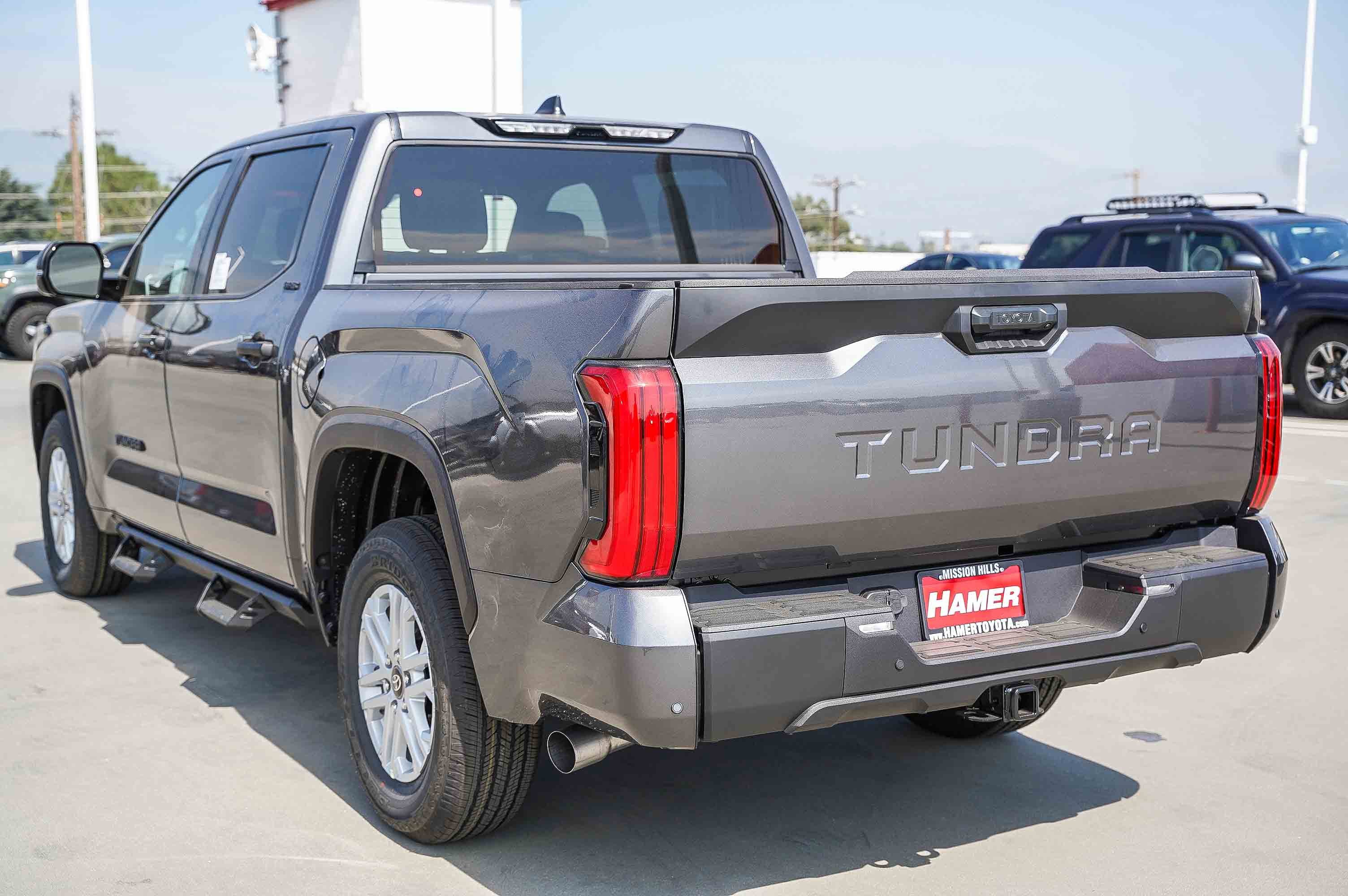 New 2026 Toyota Tundra SR5 image 9