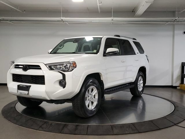 Used 2024 Toyota 4Runner SR5 Premium w/ Moonroof Package AWD/4WD image 13