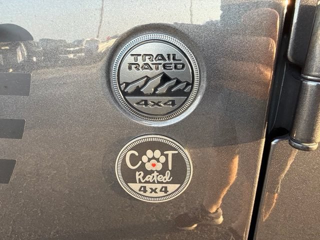 Used 2024 Jeep Gladiator Sport AWD/4WD image 24