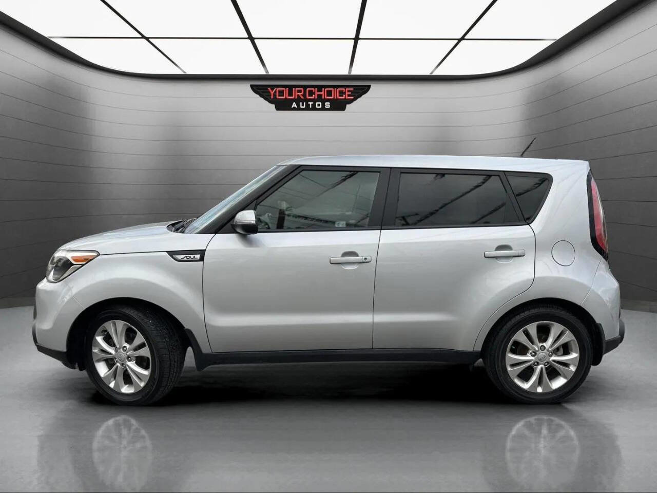 Used 2014 Kia Soul + w/ UVO w/Eservices Package image 2