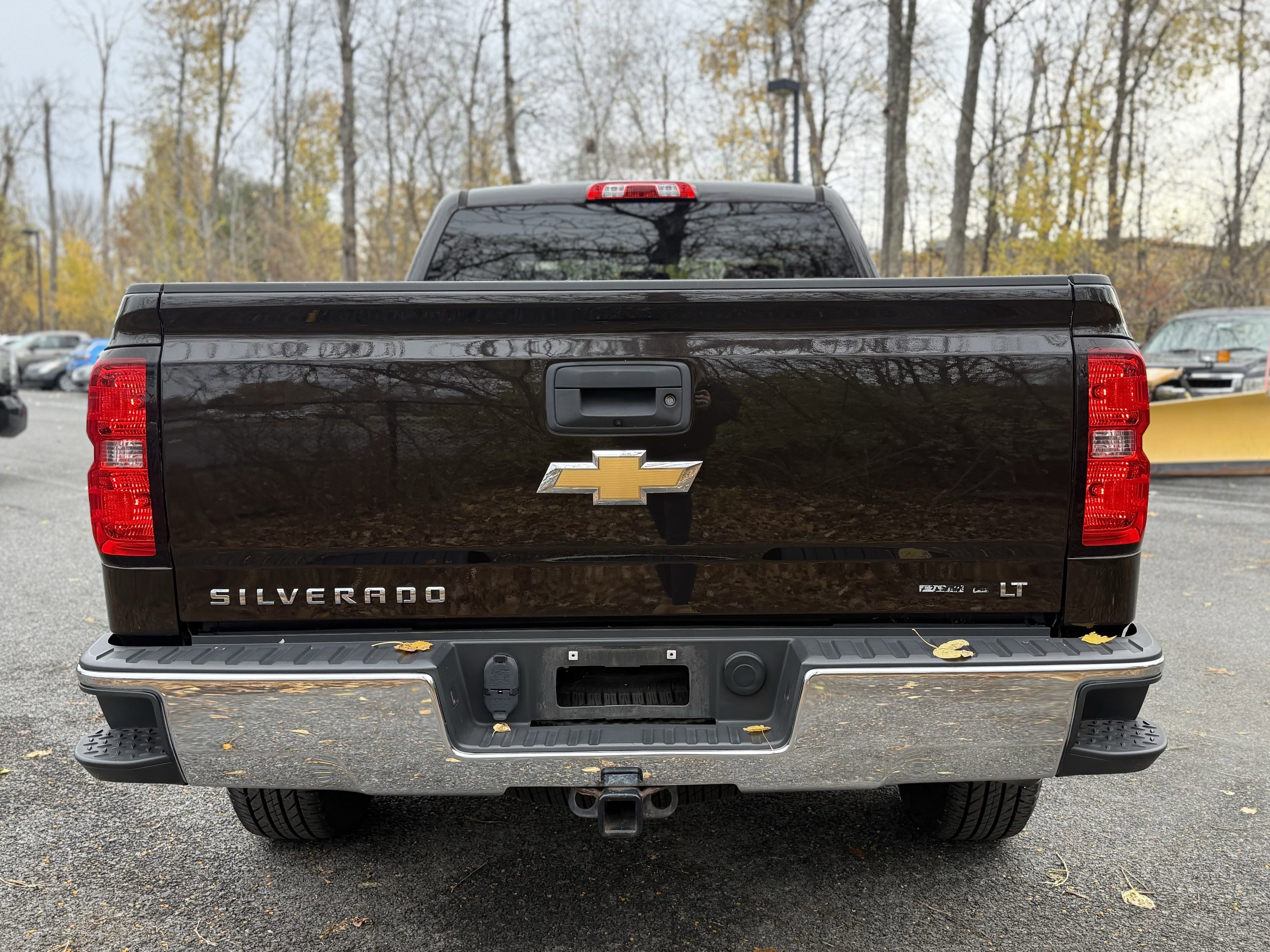 Used 2018 Chevrolet Silverado 1500 LT w/ All Star Edition image 9