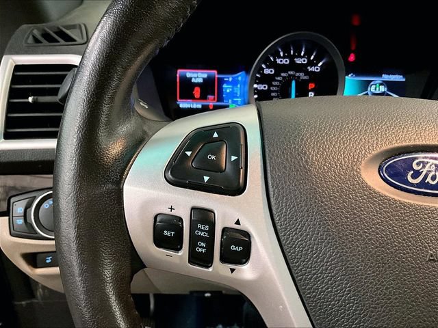 Used 2015 Ford Explorer Limited w/ Equipment Group 302A AWD/4WD image 18