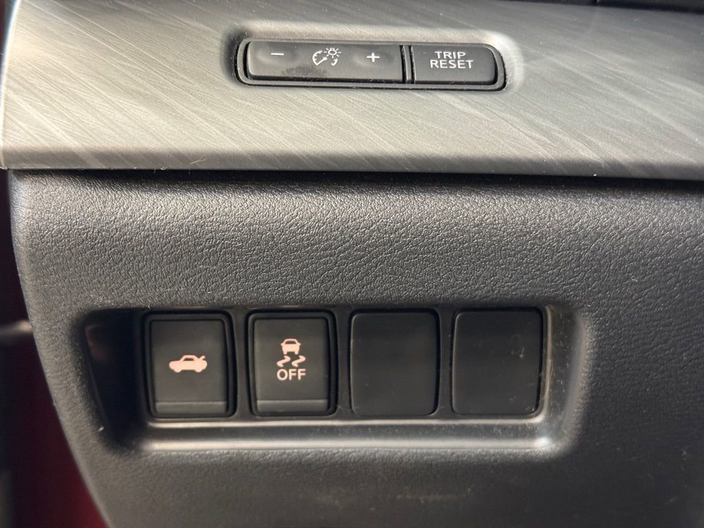 Used 2018 Nissan Maxima 3.5 SV image 30