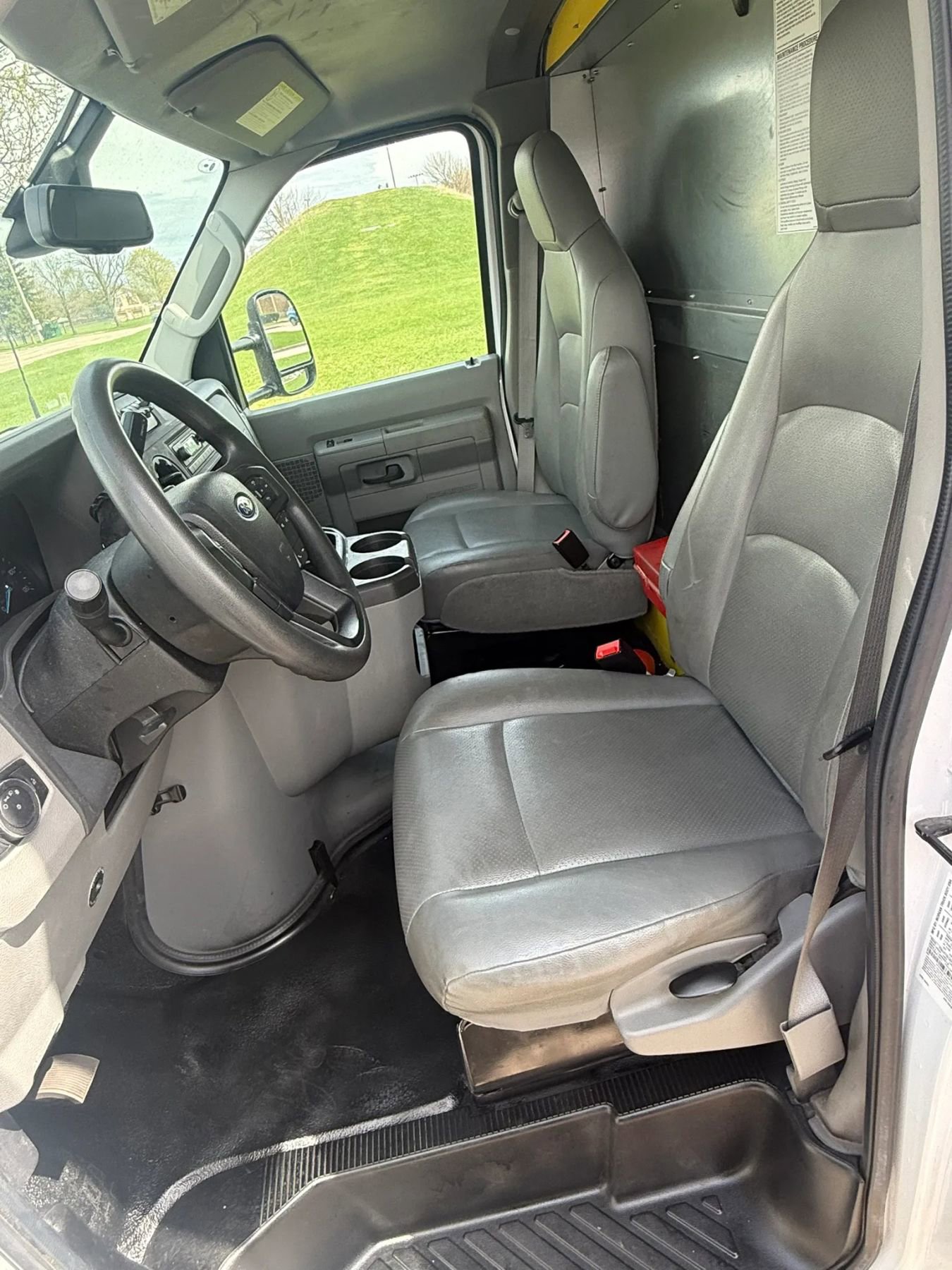 Used 2023 Ford E-350 and Econoline 350 Super Duty w/ Driver's Safety Package RWD image 9