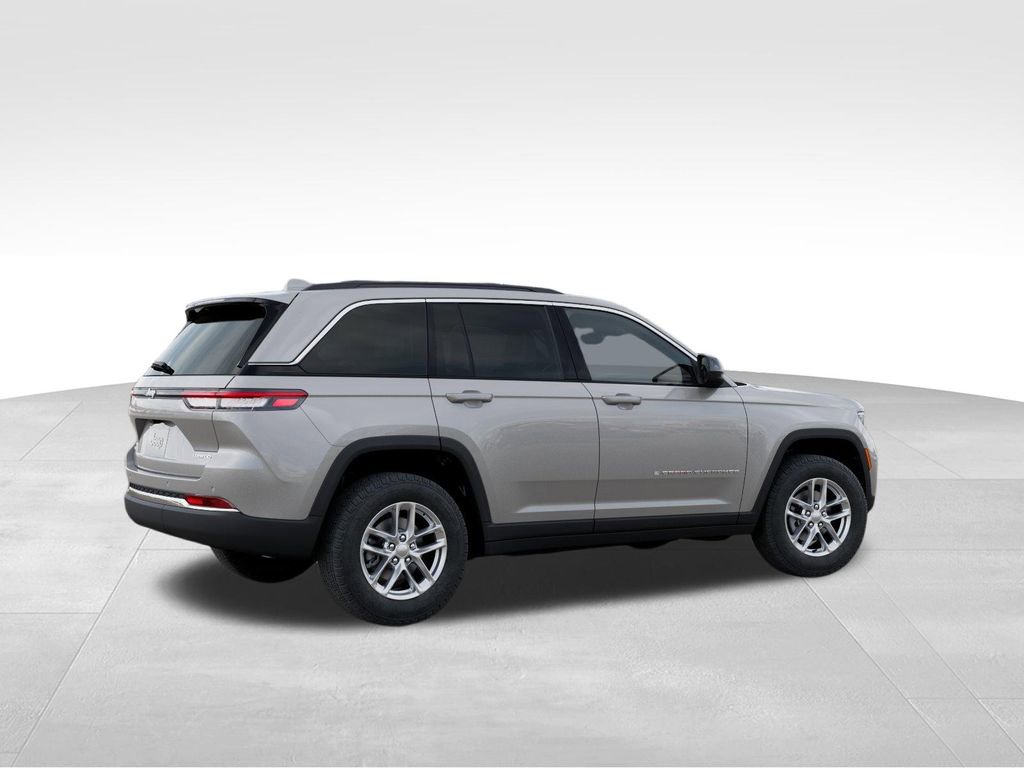 New 2026 Jeep Grand Cherokee Laredo X AWD/4WD image 5