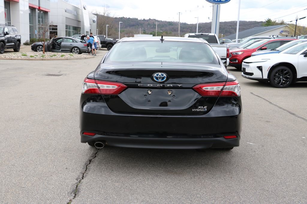 Used 2019 Toyota Camry XLE w/ Driver Assist Package FWD image 5