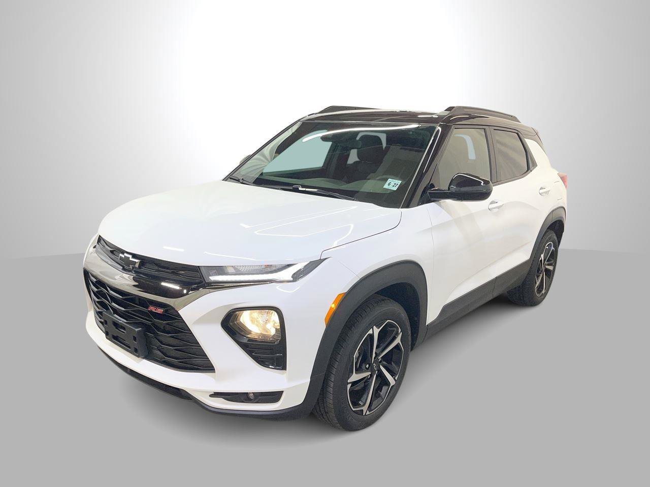 Used 2023 Chevrolet TrailBlazer RS AWD/4WD image 1