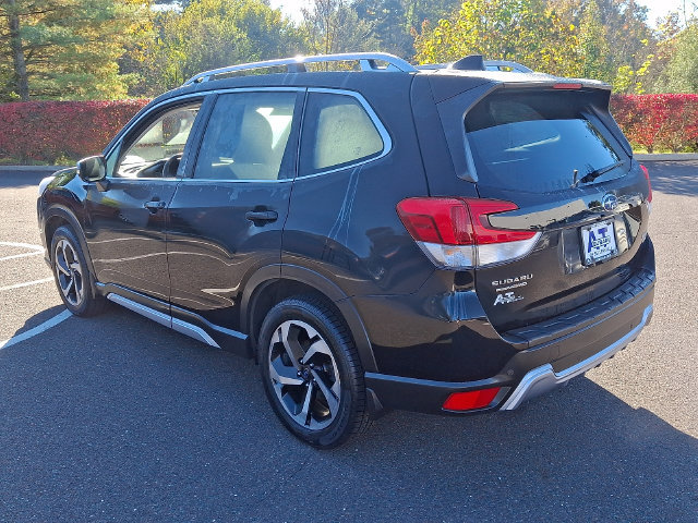 Certified 2023 Subaru Forester Touring AWD/4WD image 4